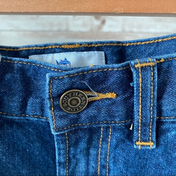 🔥HOST PICK 🔥 Southern Tide | Denim Skirt | Size 26 - Picture 4 of 7